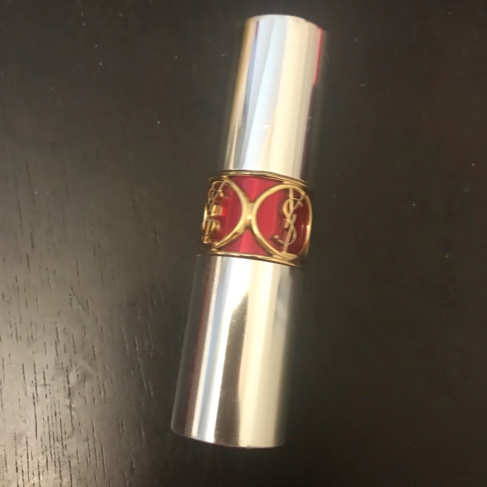 Yves Saint Laurent Volupe Tint-in-Balm color 4